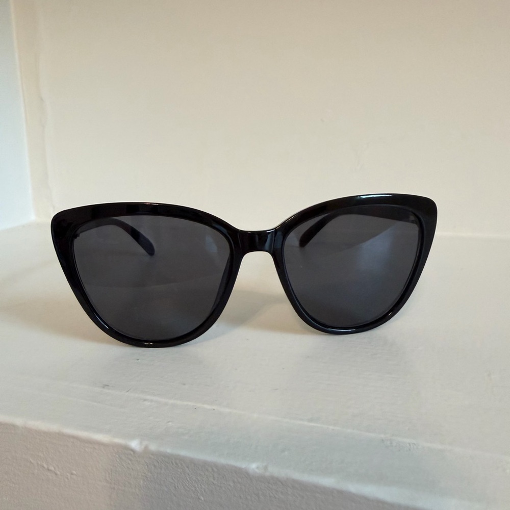 Rachel Zoe Classic Black Cat-Eye Women's Sunglasses